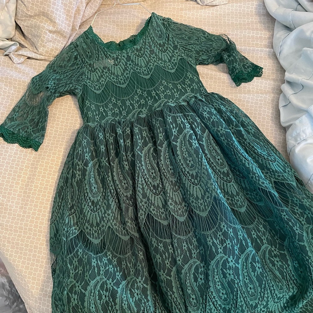 Beautiful girls lace holiday dress